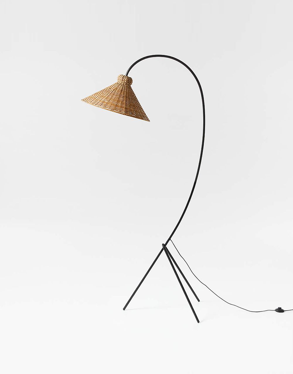 Floor Lamp With Polyester Shade - 画像 (4)